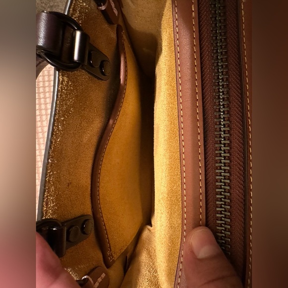 Coach Rogue 20 with Tea Roses - by Coach Create - Picture 8 of 9